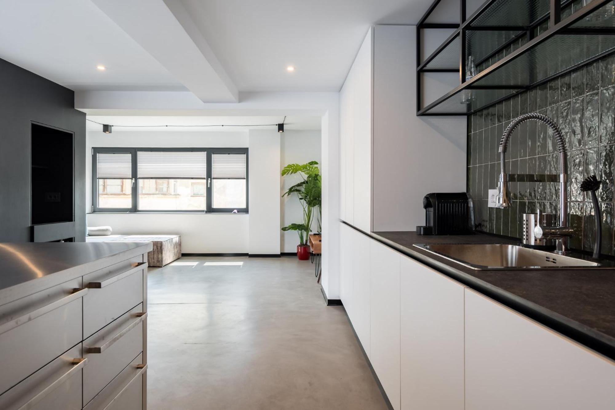 Mood Penthouse - 3Br Luxury Stay In ブカレスト エクステリア 写真