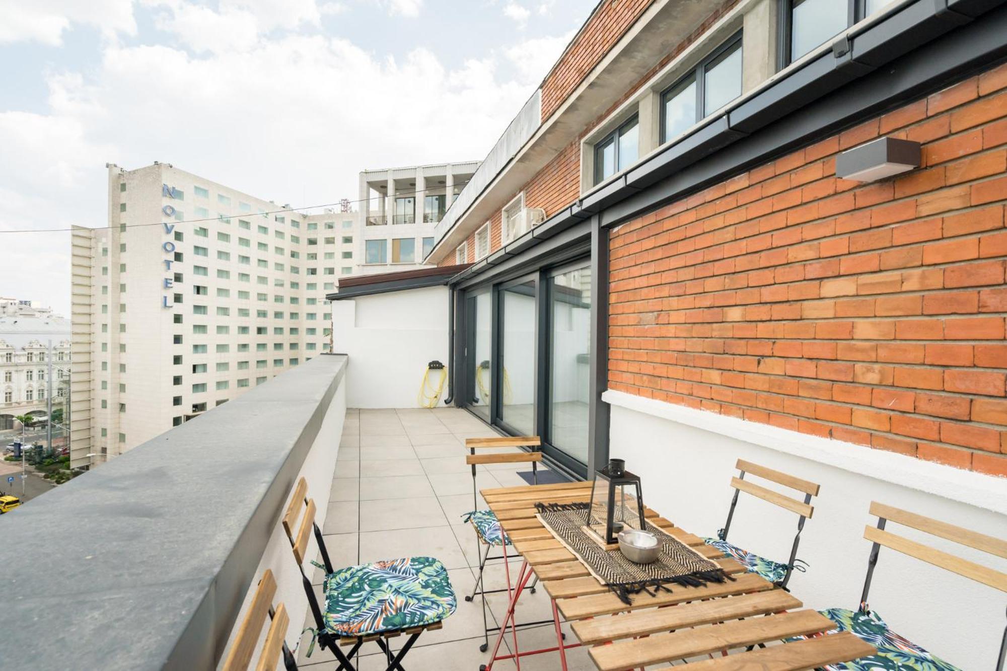 Mood Penthouse - 3Br Luxury Stay In ブカレスト エクステリア 写真